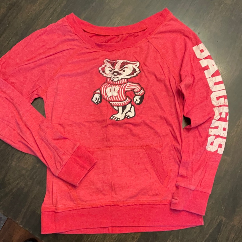 Juniors Wisconsin Badger shirt